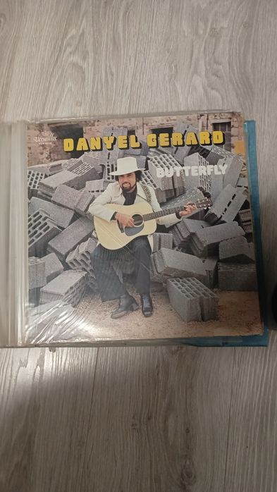 Colecție tot 15 discuri vinil + cutie