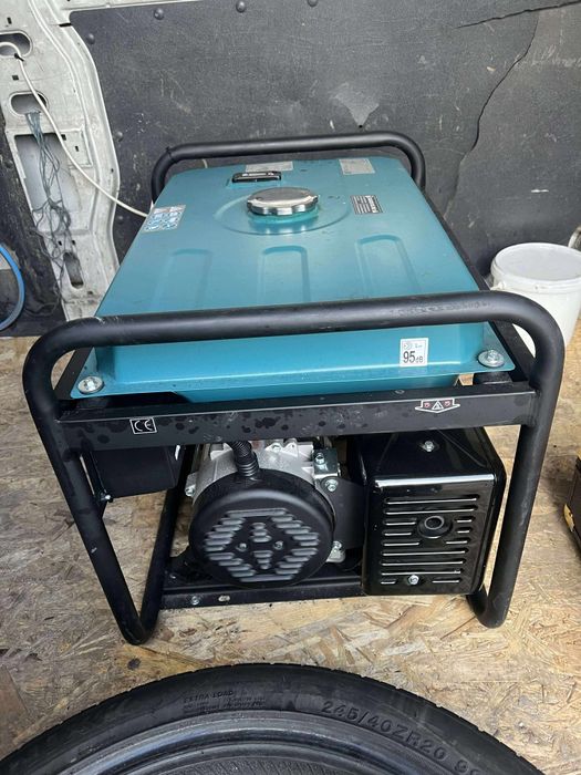 Vând generator 5.5kw