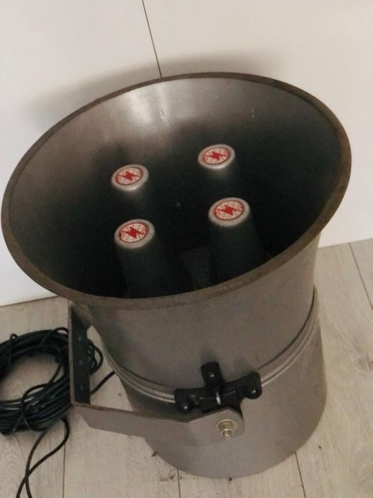 Vintage boxa stadion militara