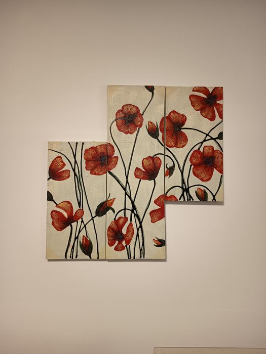 Продавам картина от три части