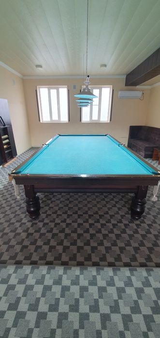 Billiard stolli sotiladi