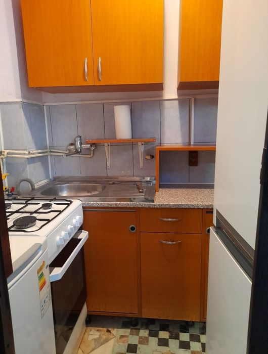 Vanzare garsoniera zona Vest