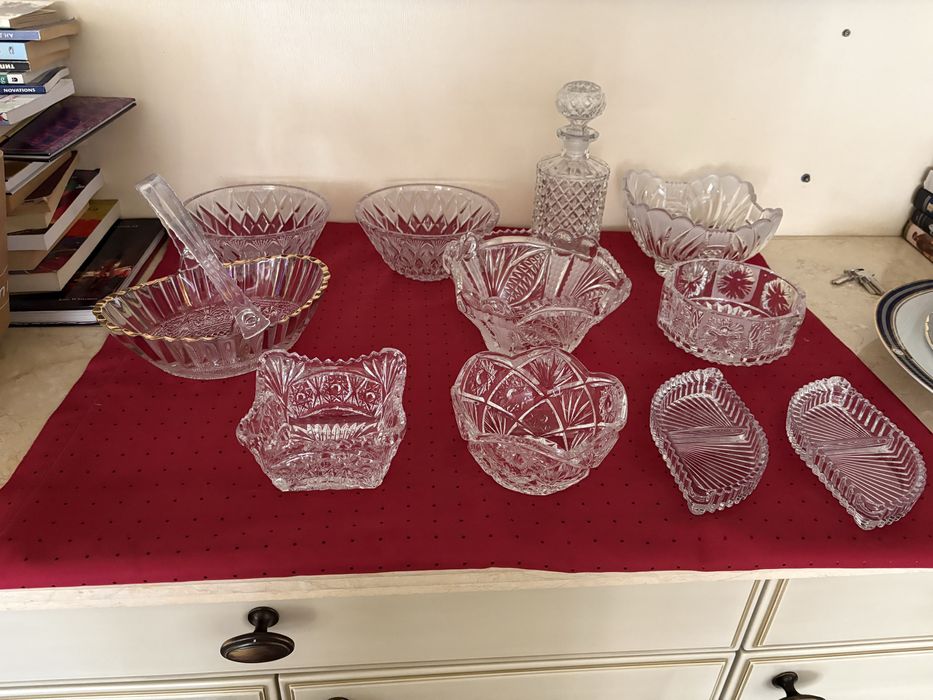 Посуда вазы салатницы