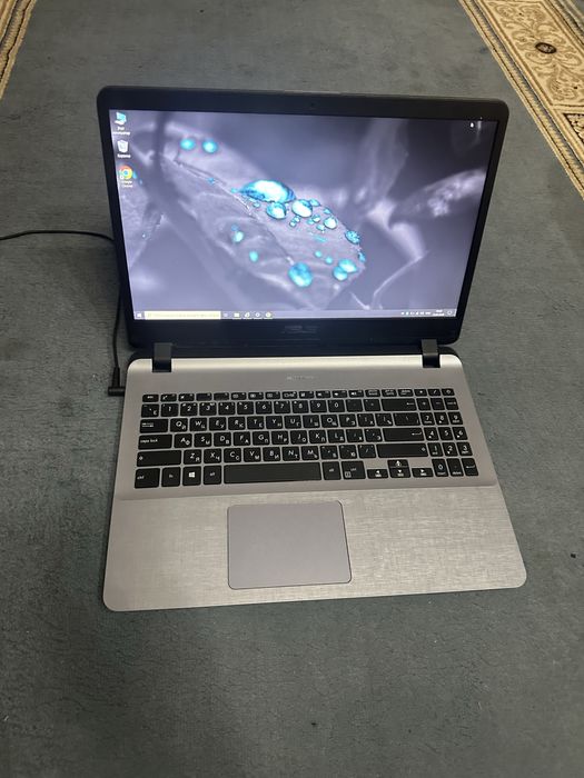 Ноутбук Asus X507