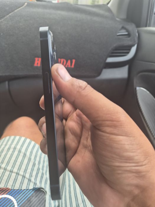 iPhone 13, отличное состояние, срочно