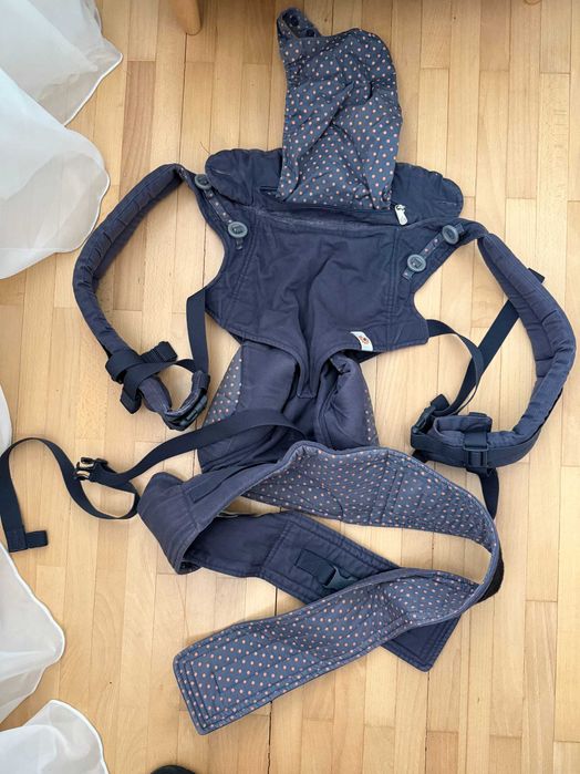 Port-bebe Ergobaby 360 + Insert Easy Snug pentru nou-născut