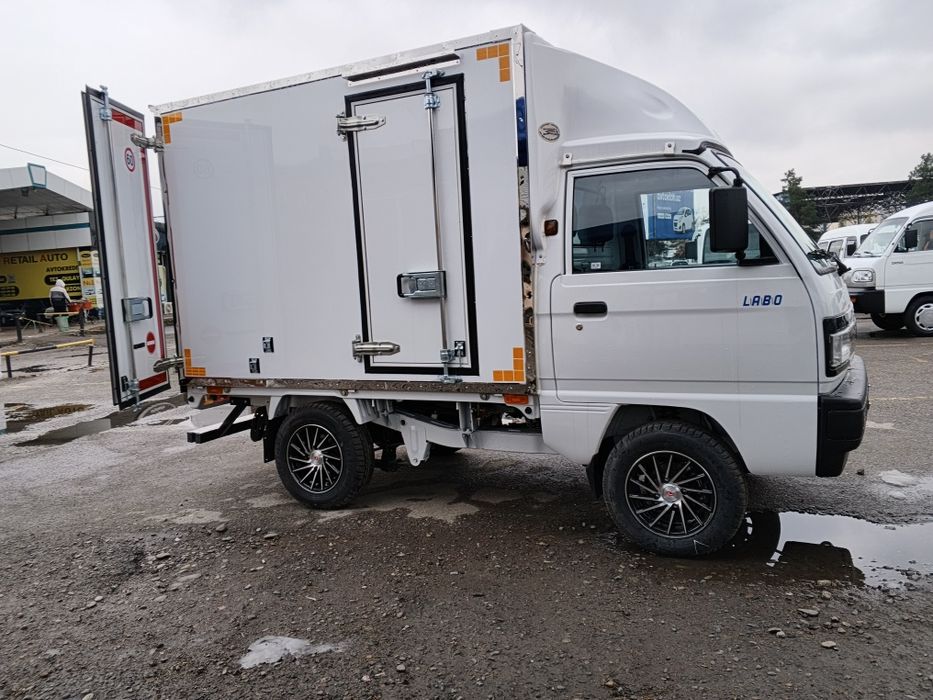 13 balon diska damas labo