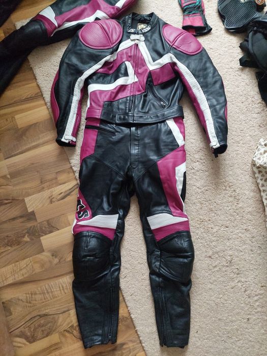 Costum moto IXS din 2 piese,geaca si pantaloni,marime 52