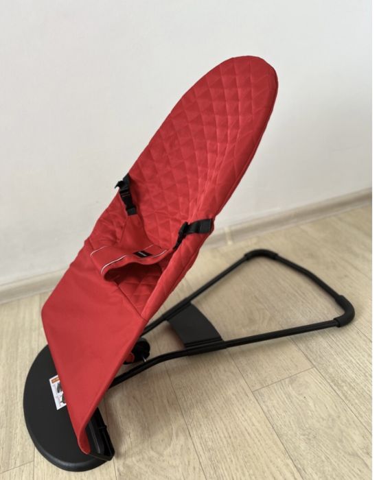 Продам шезлонг детский