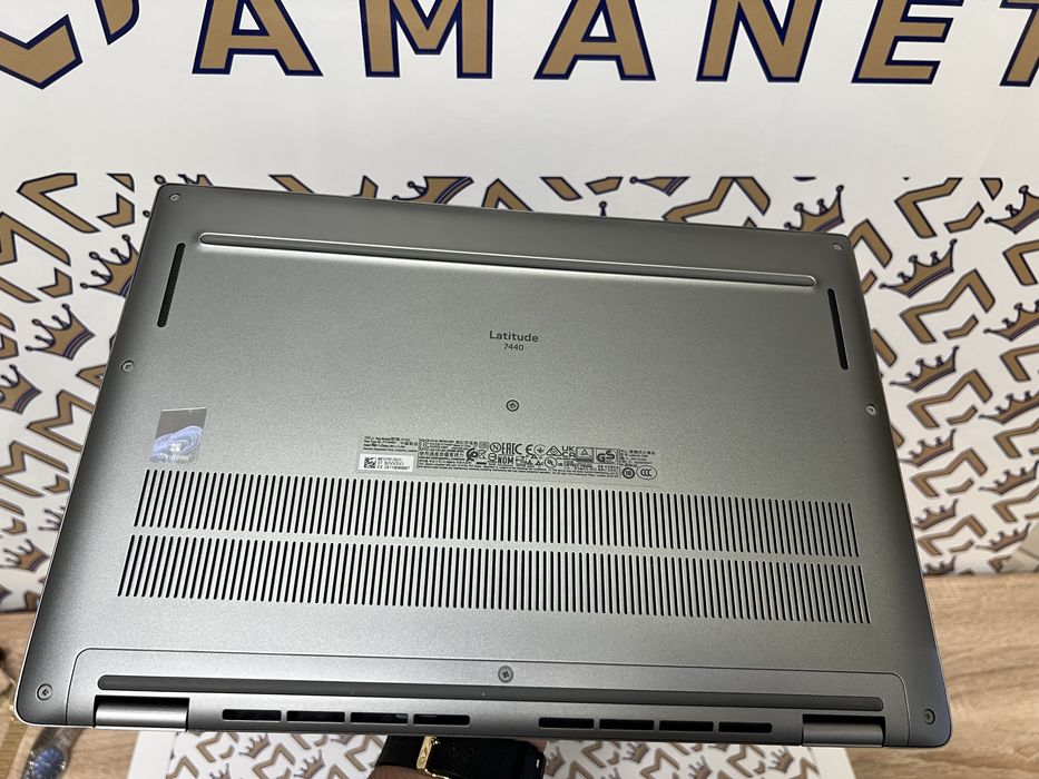 Laptop Dell Latitude 7440