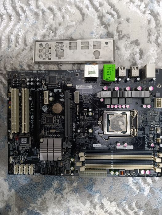 H67 sifatli Materinka