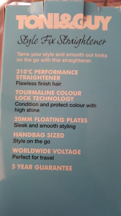 Placa de îndreptat parul Tony & Guy