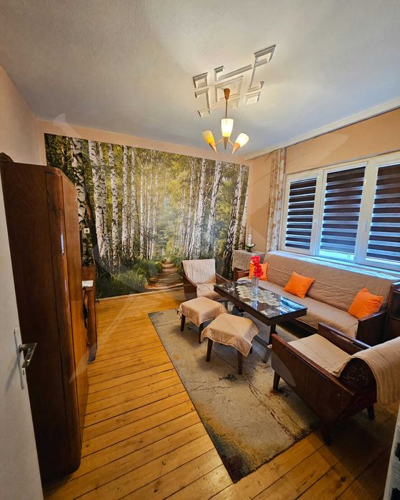 Продава се Къща в Карнобат - 350 кв.м за 829 €/кв.м - Снимка #7