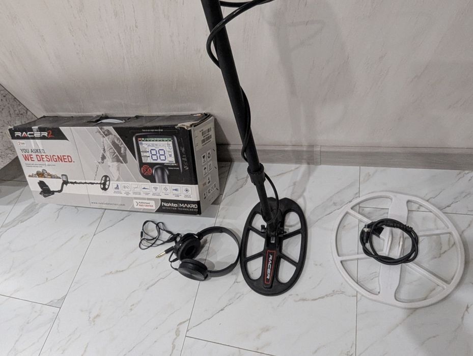 Металотърсач Makro Racer 2 - 14Khz  със две сонди