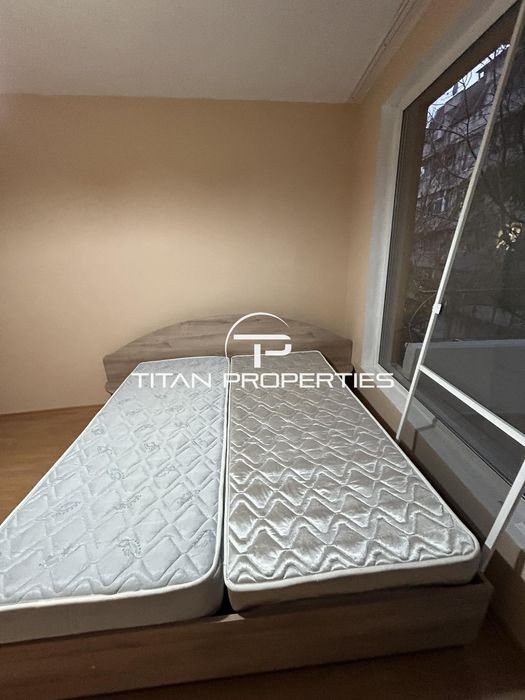 Дава се под наем Тристаен апартамент в Варна, Погреби - 80 кв.м за 450 € - Снимка #6