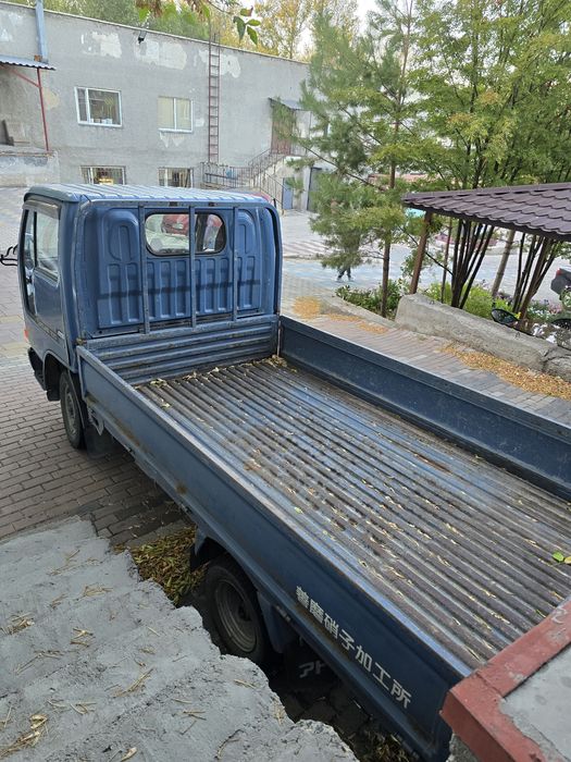Продам Ниссан Атлас