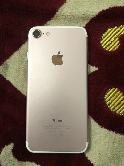 Продам iphone 7