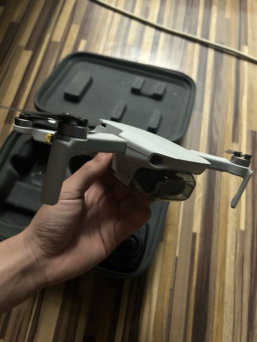 Vand drona Dji mavic mini