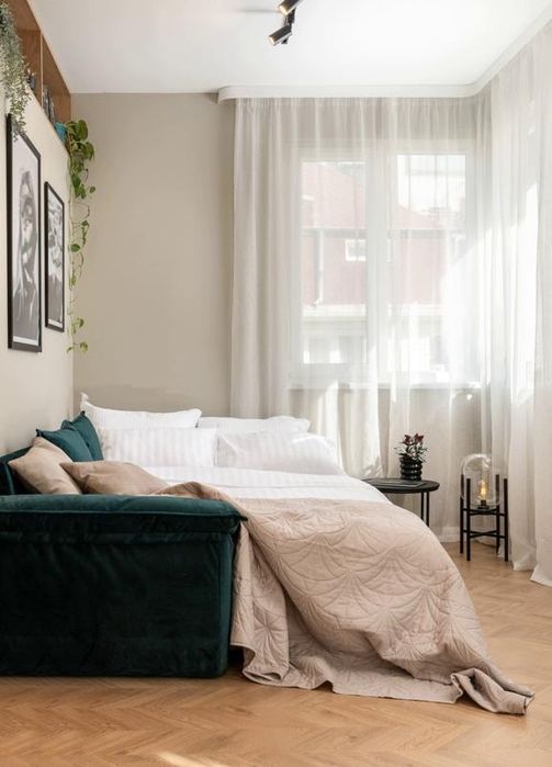 Дава се под наем Двустаен апартамент в София, Център - 60 кв.м за 1100 € - Снимка #1