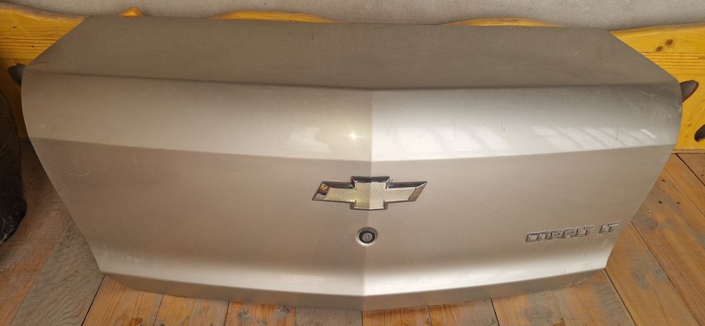 Коболт шампан цвет орка капот сотилади радной ,умуман дефекти йук