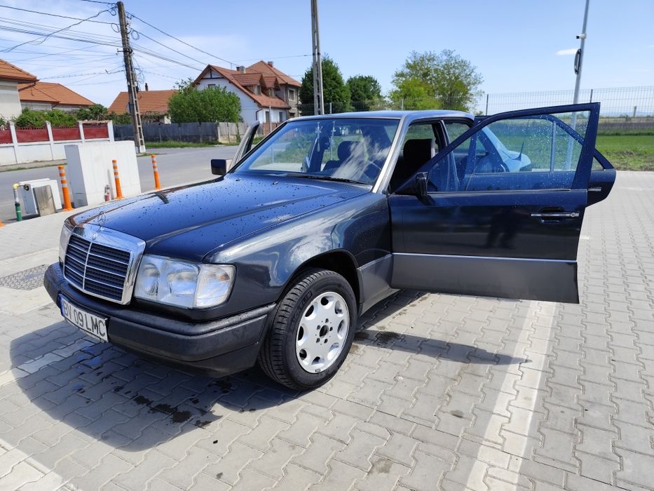 Vând Mercedes w124 2.0 benzina