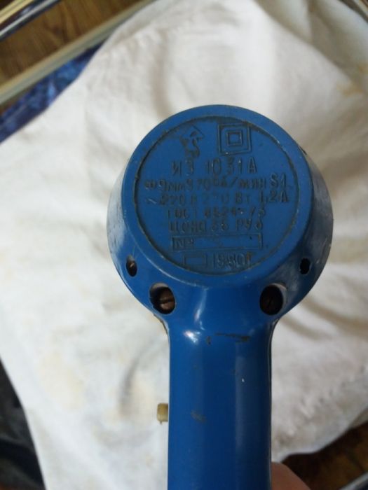 Продается дрель, советского периода