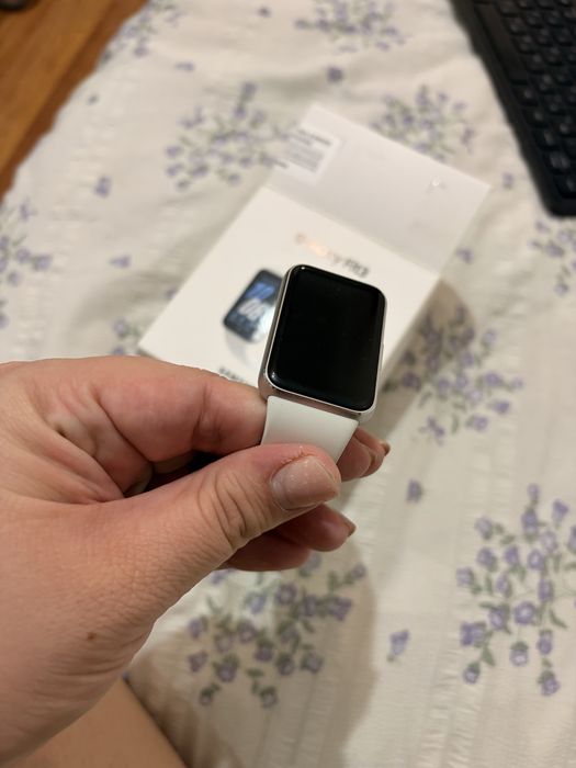 Samsung galaxy fit 3 white