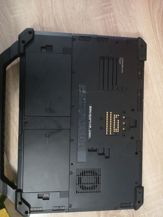 Vand Leptop Dell Latitude 5420 Rugged(pt diagnoza auto sau utilaje)