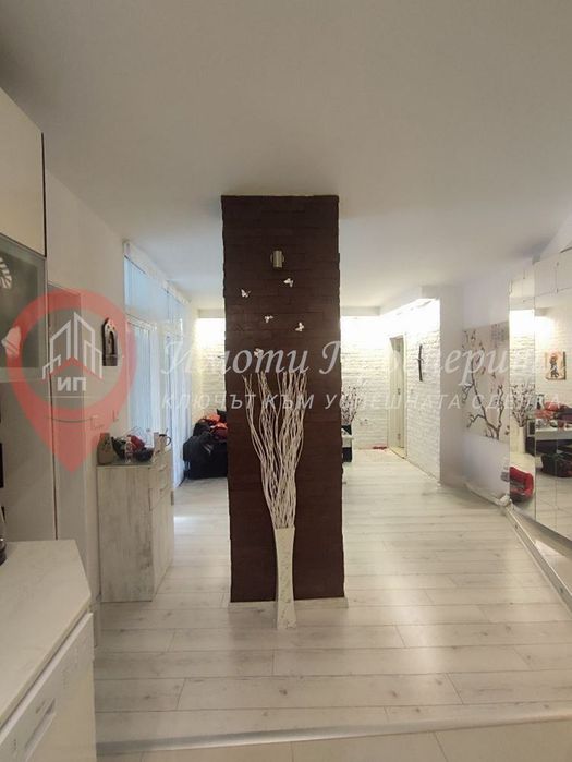Продава се Тристаен апартамент в София, Стрелбище - 75 кв.м за 4134 €/кв.м - Снимка #4
