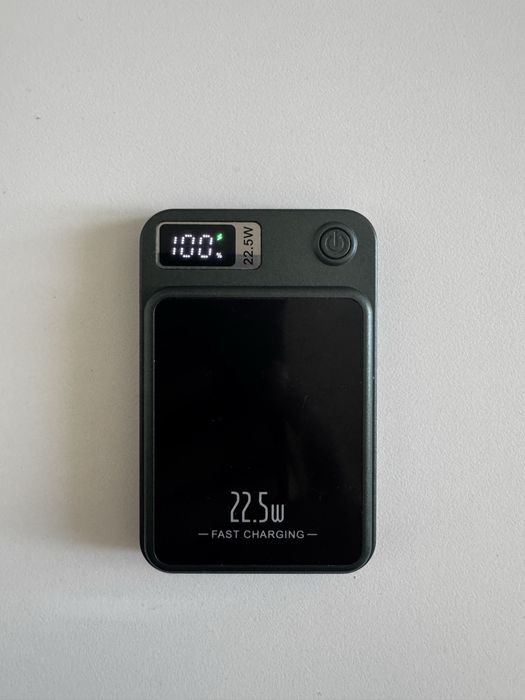 Baterie externa Magsafe ( Temu)