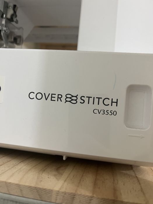 Masina de cusut de acoperire uberdeck cv3550