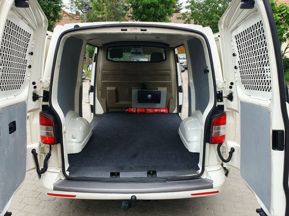 Vw Transporter T5 2.0 TDI 140 CP, 4X4 , AUTOMATA, 2013, 2x usi laterale