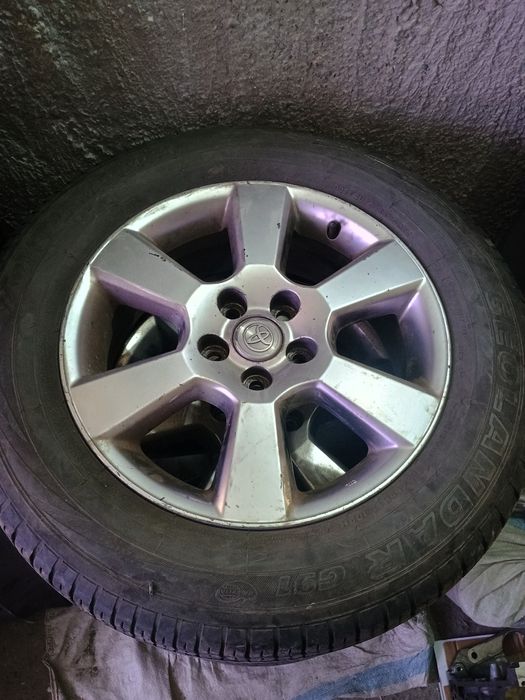 Диски оригинальные Тойота.