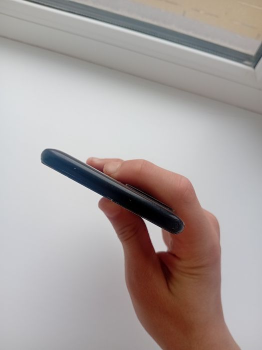 Самсунг хз какои