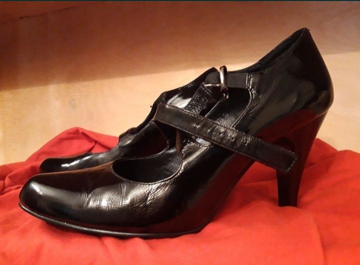 Туфли элегантные 36р