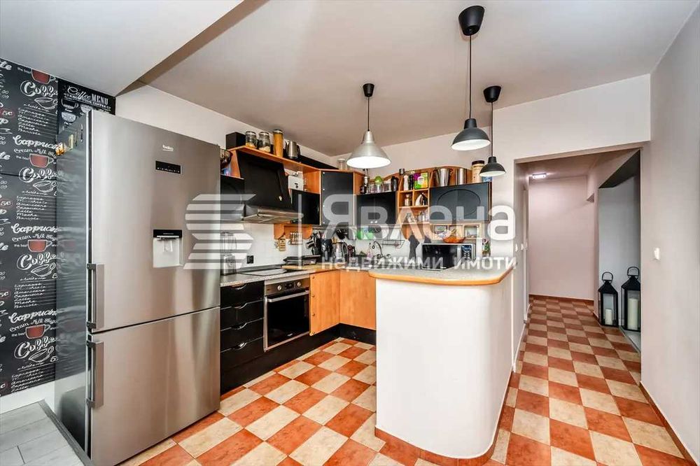 Продава се Тристаен апартамент в София, Лозенец - 98 кв.м за 1968 €/кв.м - Снимка #17