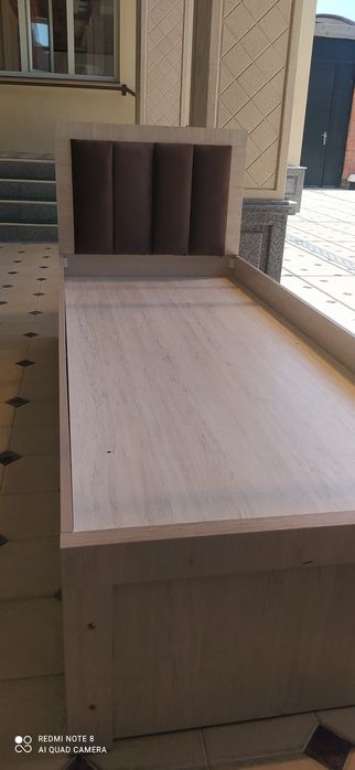 Yotoqxona uchun divanlar