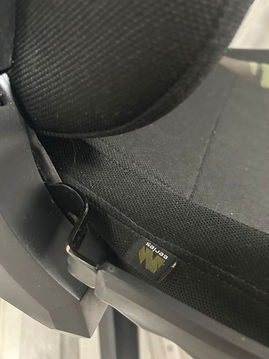 Scaun gaming GENESIS