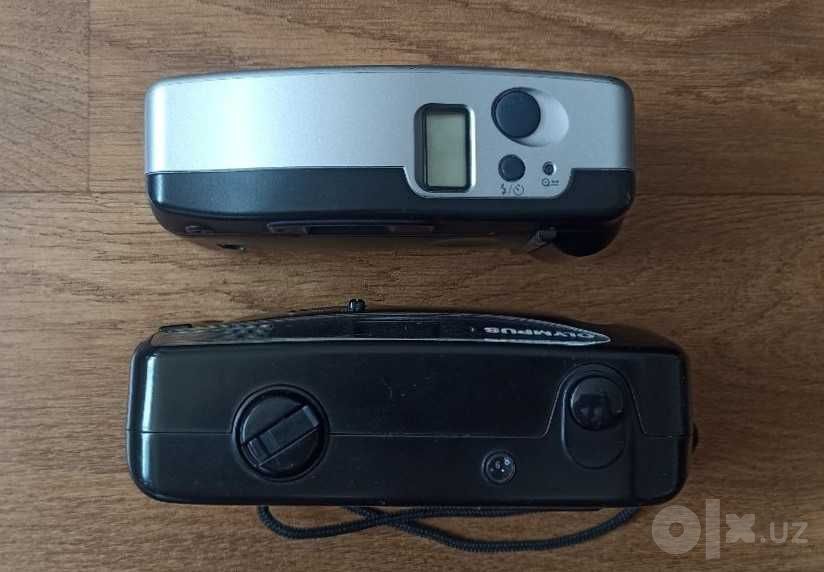 Olympus AF-10 XB и чёрный Olympus Shoot & Go R.