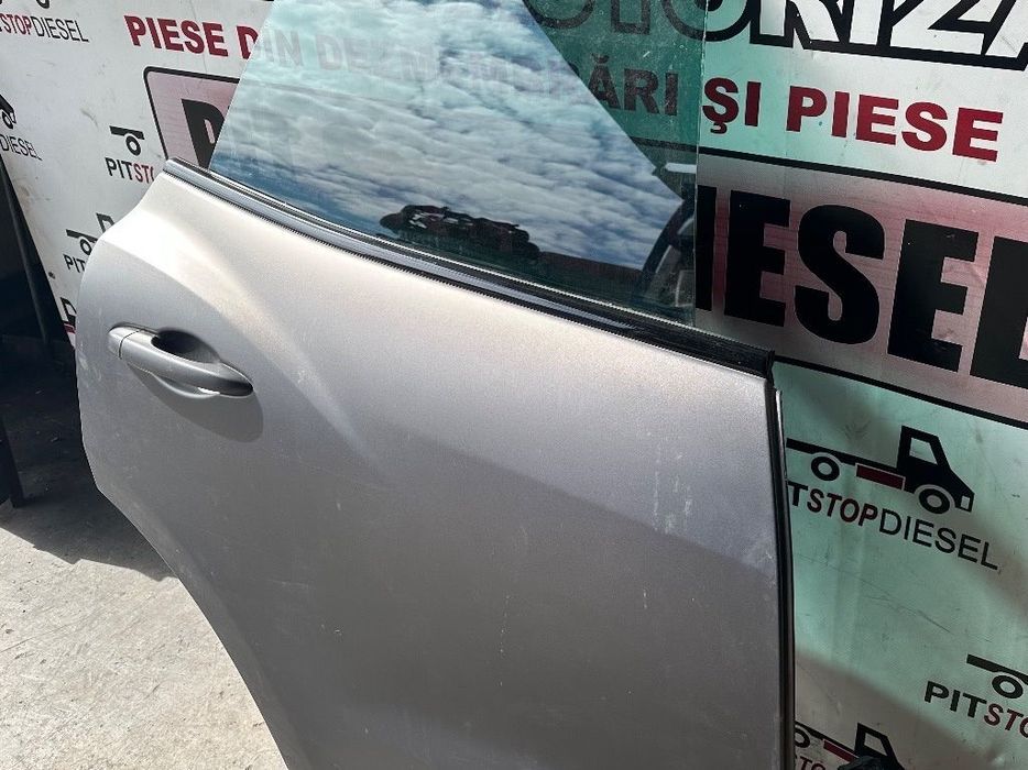 usa dreapta spate maserati levante q4 2016 2017 2018 2019 gri