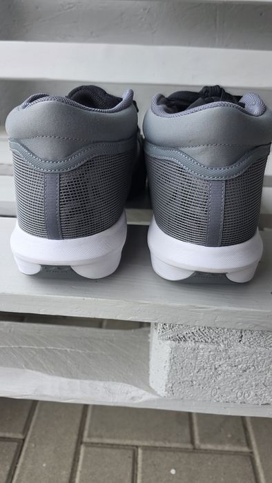 Adidasi Nike 52,5