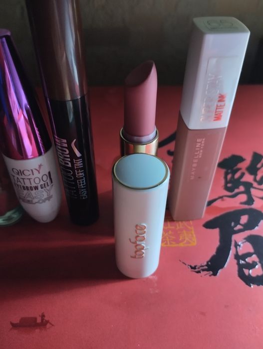 Продам косметику