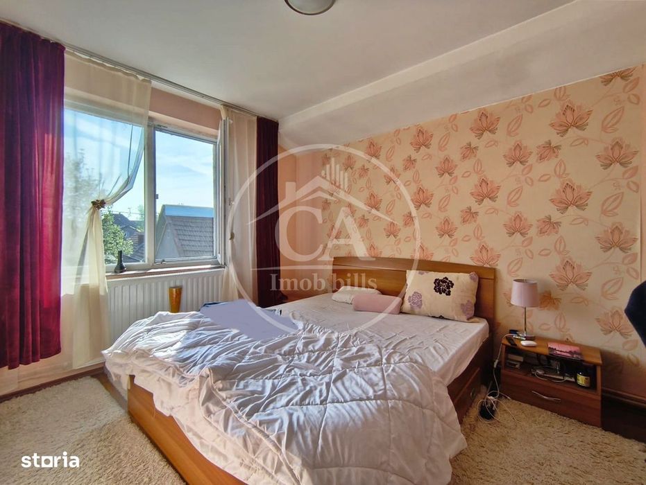 Casa de vânzare cu 6 camere in Episcopia, Bihor