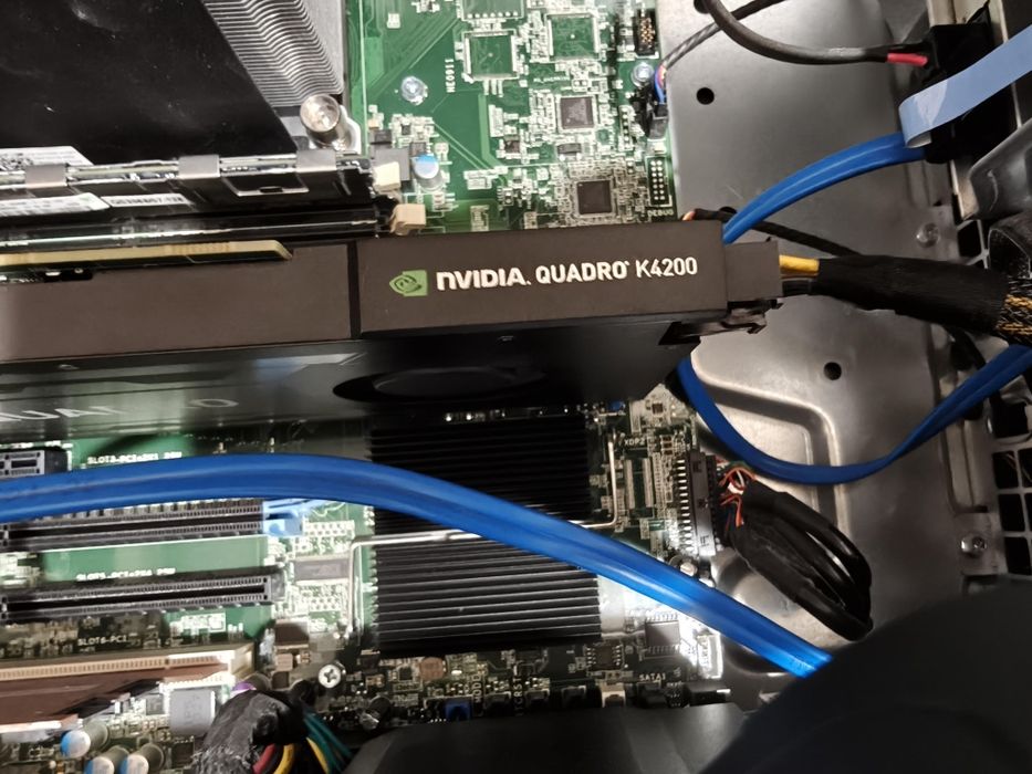 PC Gaming Workstation T3600 Xeon E5-2640 3.0 GHz,32GB RAM, nvidia Quad