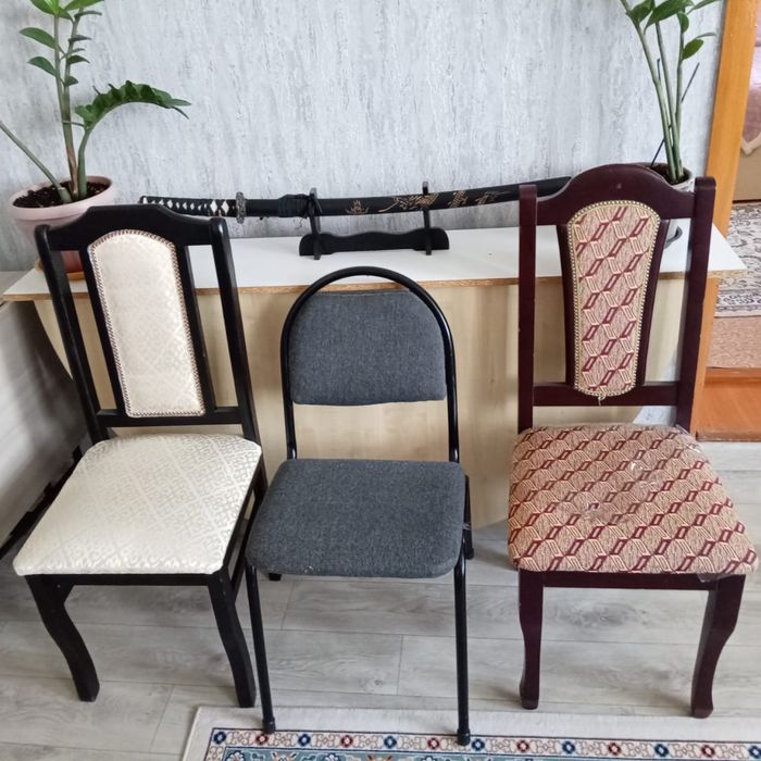 Продается стулья