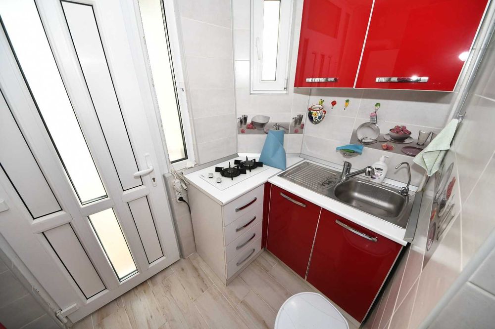 3 camere lux de vanzare