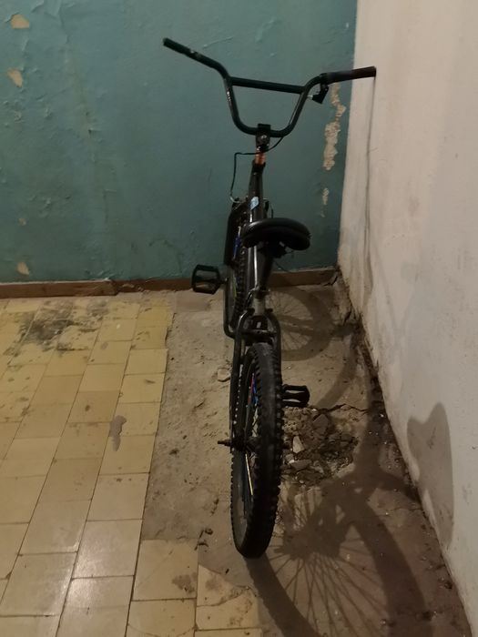 Продам срочно велик за 5000