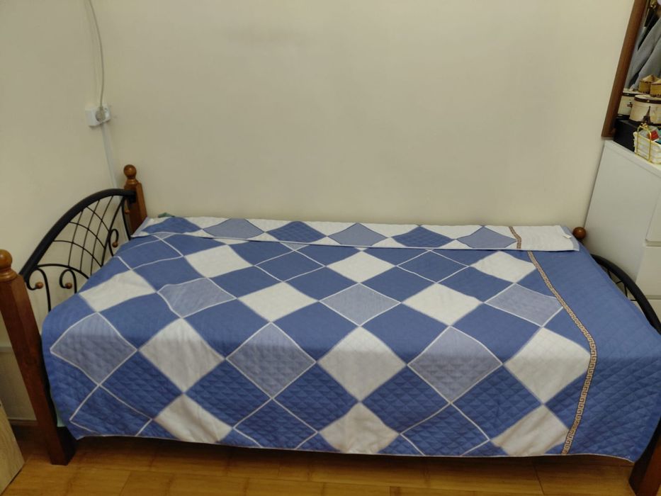 Продается кровать