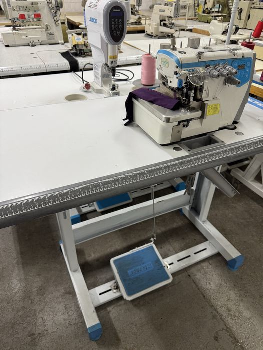 Masina de surfilat 2 ace 5 fire Jack Full Automata