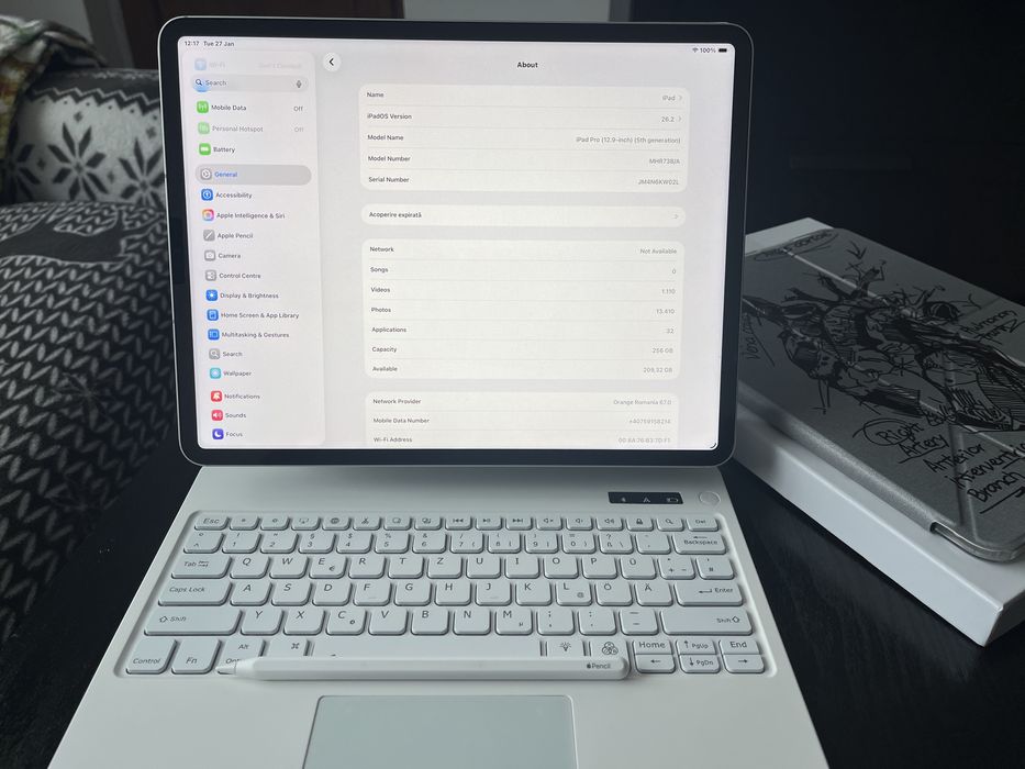 iPad Pro 12.9 5th M1 WiFi și LTE + Apple Pencil 2nd + Tastatura RGB